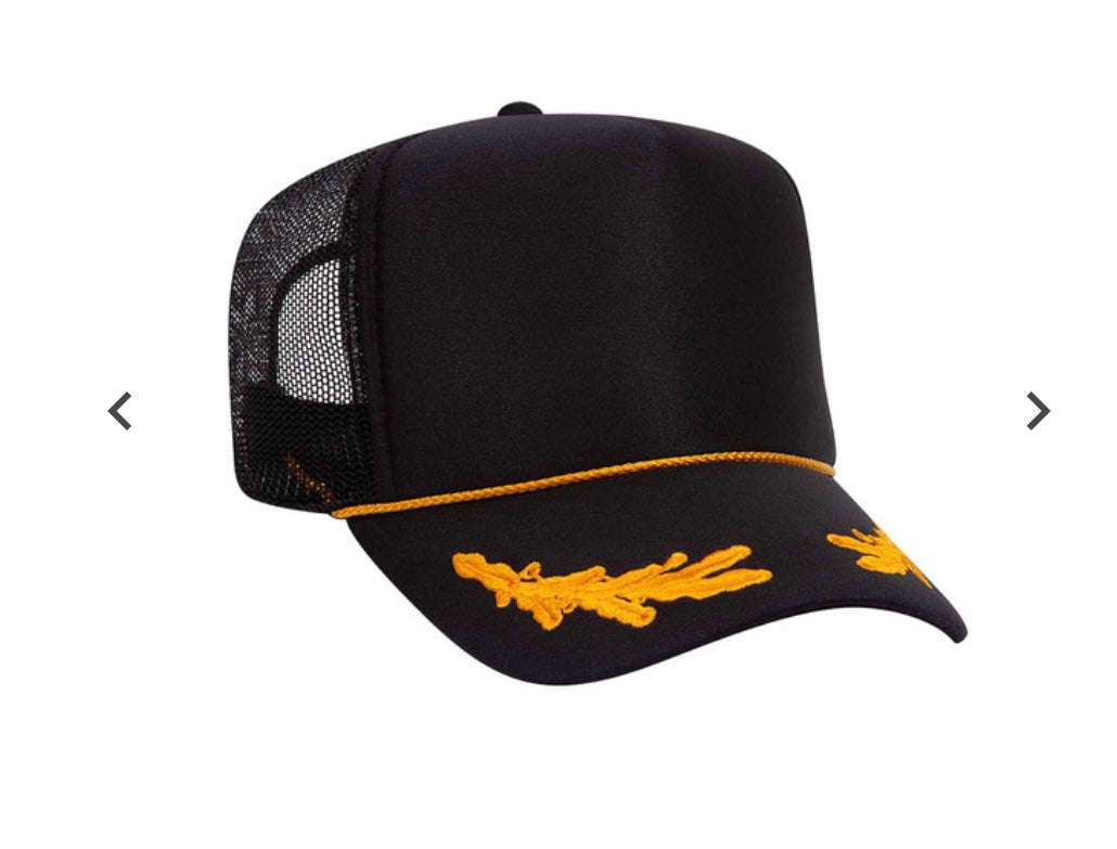 CUSTOM VINTAGE TRUCKER